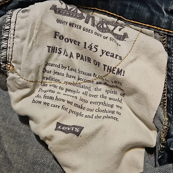 Mens Levi jeans - Picture 3 of 4